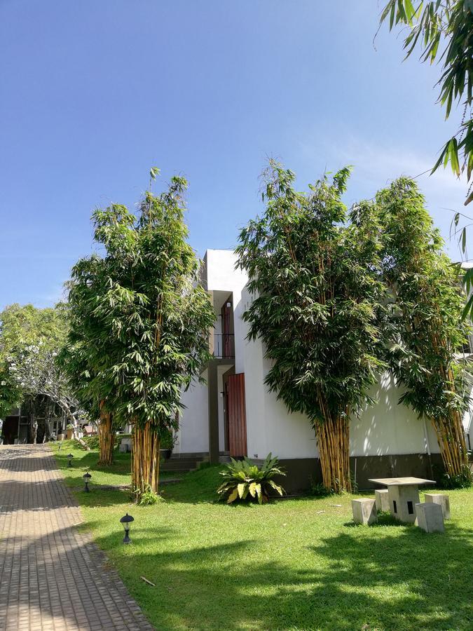 Villa Oak Residencies Kiribathgoda Esterno foto
