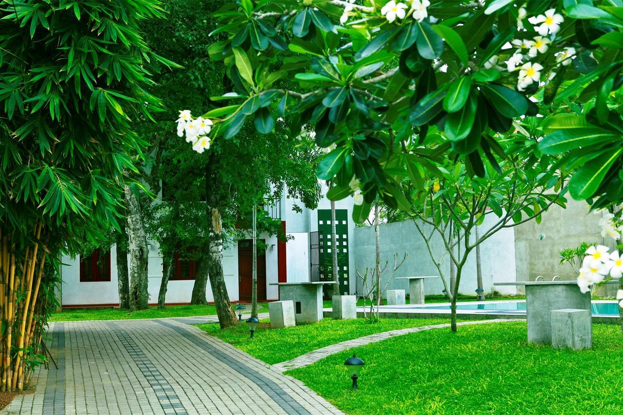 Villa Oak Residencies Kiribathgoda Esterno foto